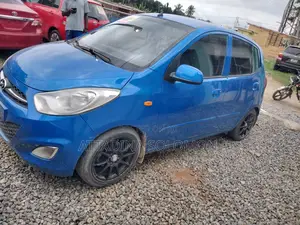 Hyundai I10 2013 Blue