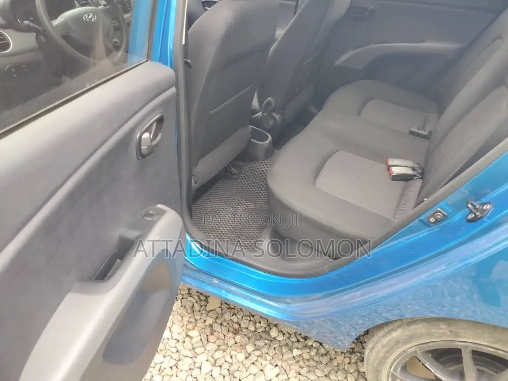 Hyundai I10 2013 Blue