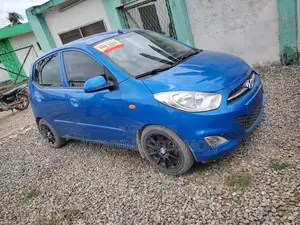 Hyundai I10 2013 Blue