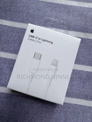 35w Fast Apple Chargers (Usb-C Lightning)