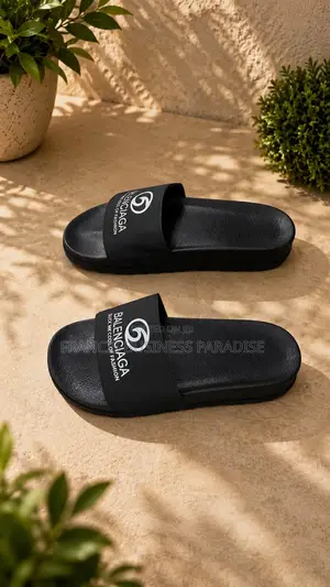 High-Quality Leather Flat Sandals - Men/Women