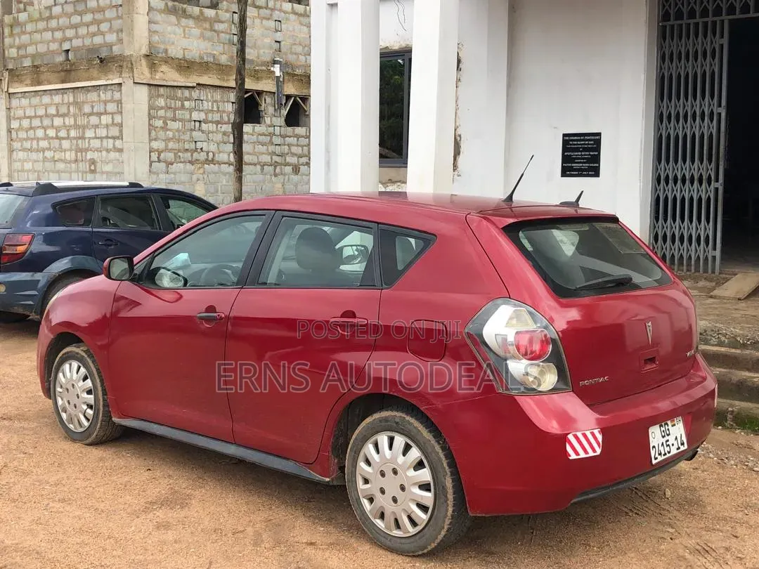 Pontiac Vibe 2009 Red