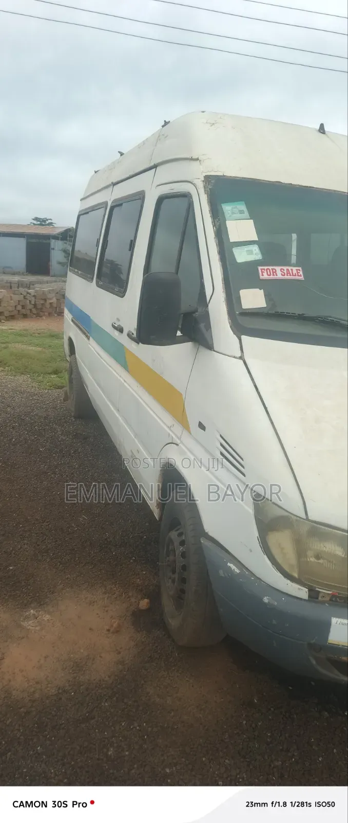 Mercedes-Benz Sprinter 1990 White