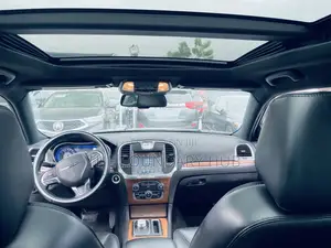 Chrysler 300C Base AWD 2016 White