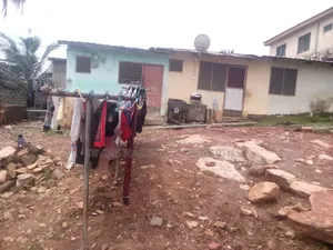 4bdrm House in Topbase for sale