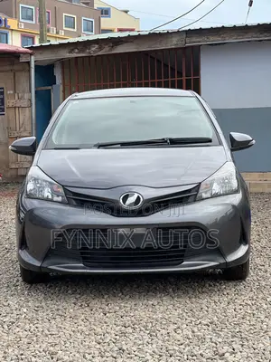Toyota Vitz 1.3 FWD 5dr 2016