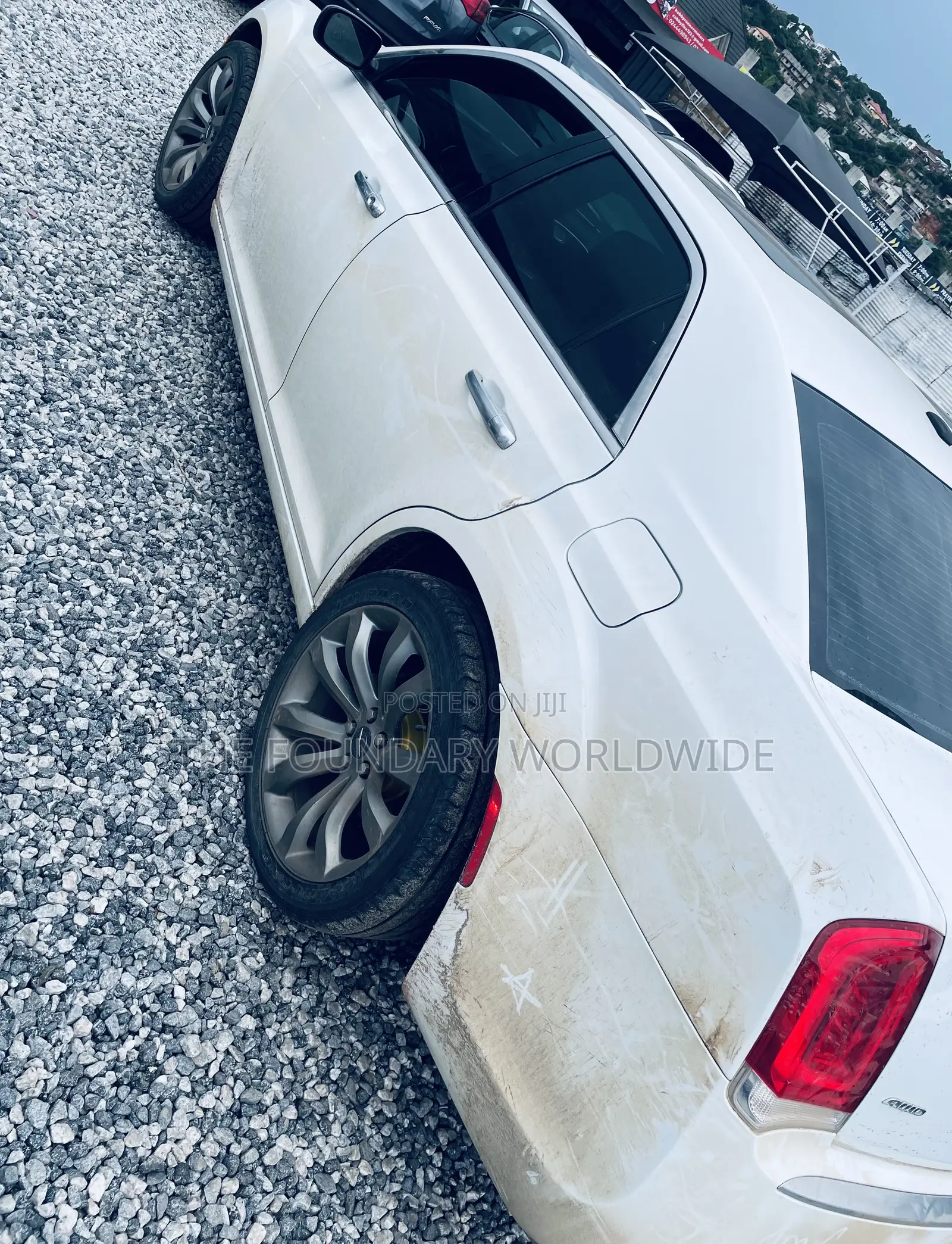 Chrysler 300C Base AWD 2016 White