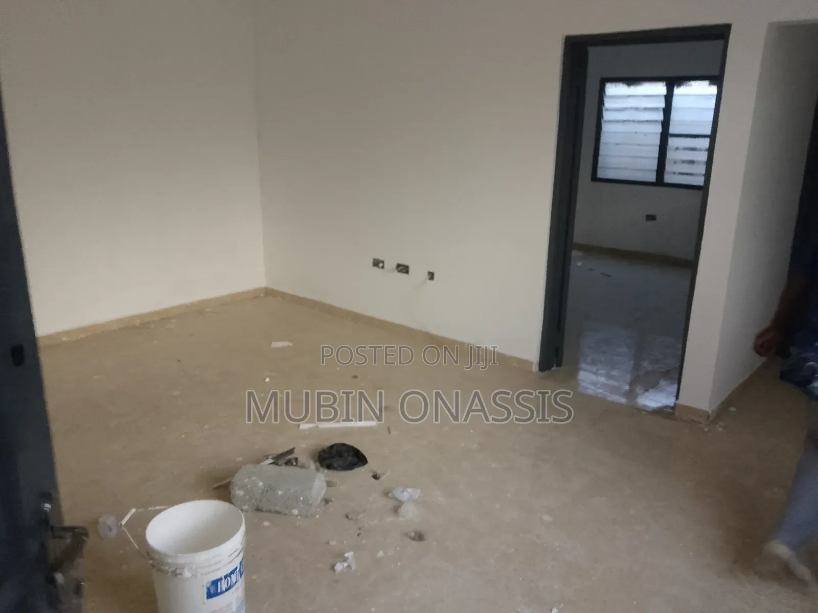 1bdrm Apartment in Iterms Propartys, School Junction for rent