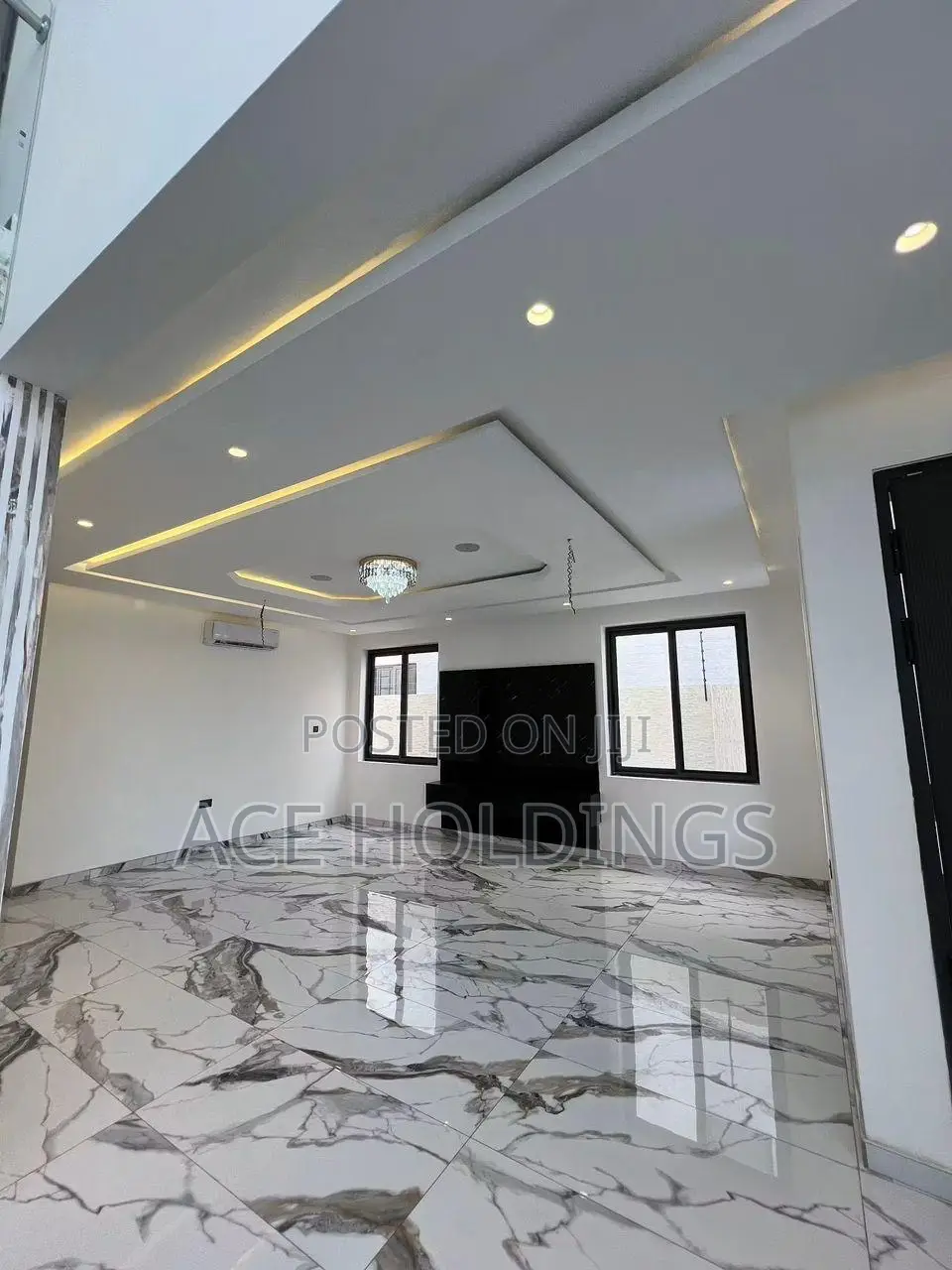 4bdrm Mansion in East Legon Hills for sale