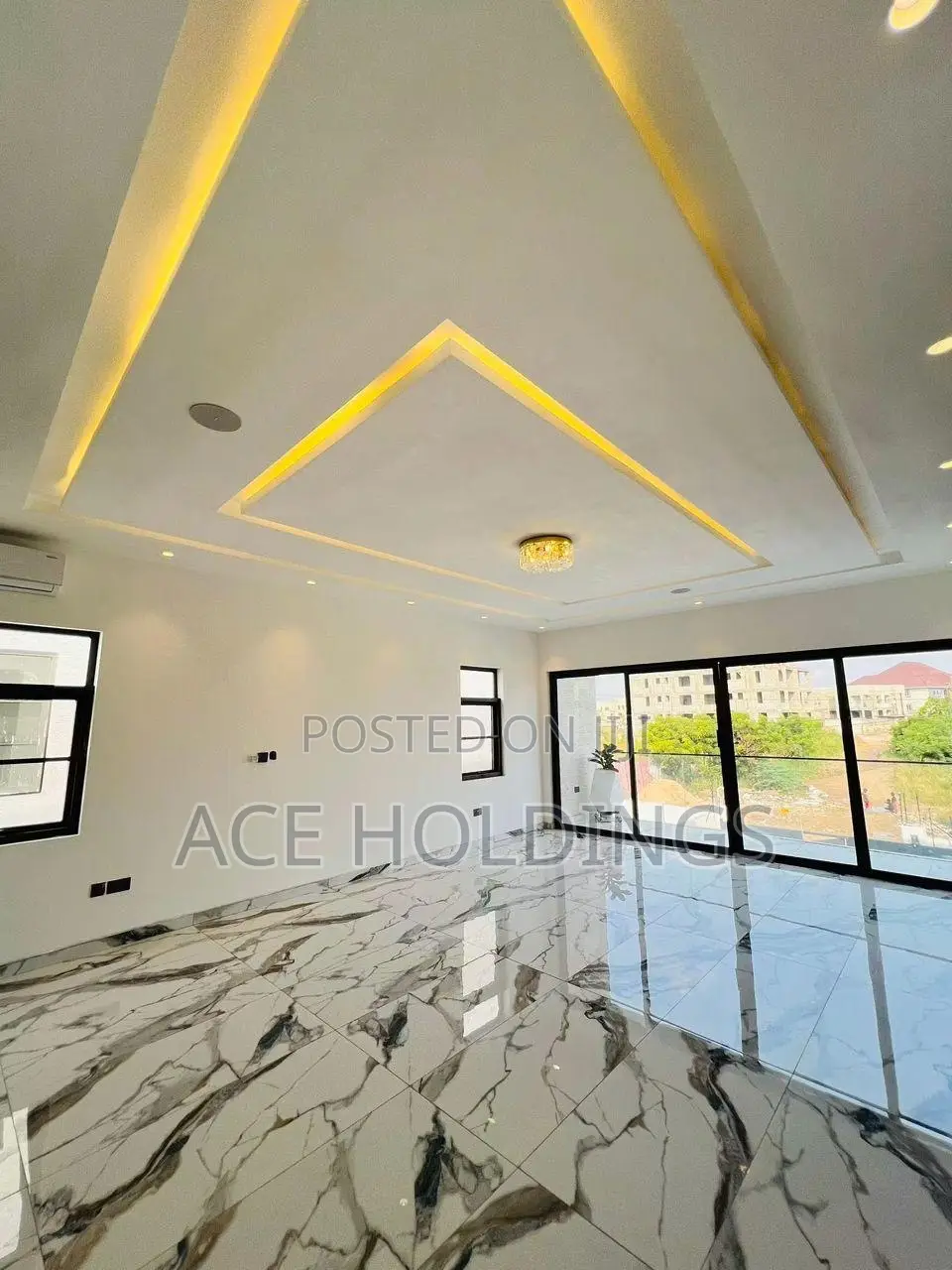 4bdrm Mansion in East Legon Hills for sale