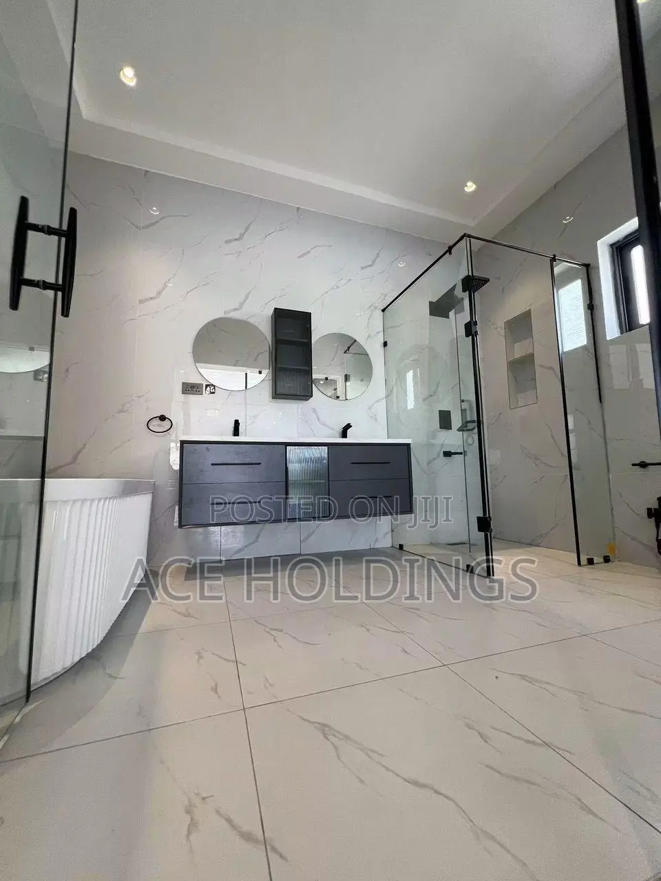 4bdrm Mansion in East Legon Hills for sale