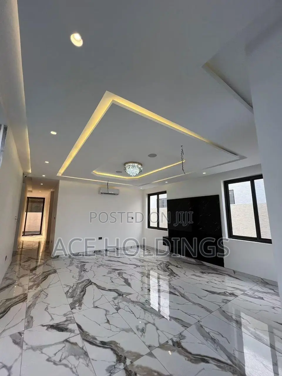 4bdrm Mansion in East Legon Hills for sale