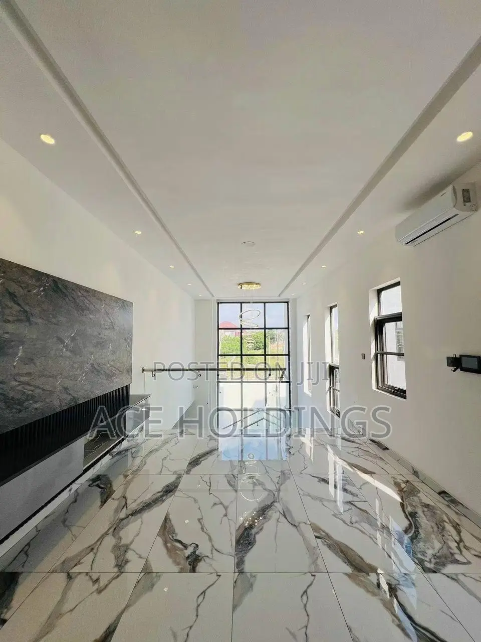 4bdrm Mansion in East Legon Hills for sale