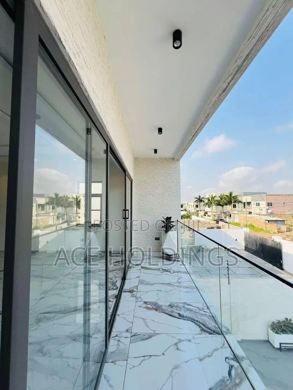 4bdrm Mansion in East Legon Hills for sale