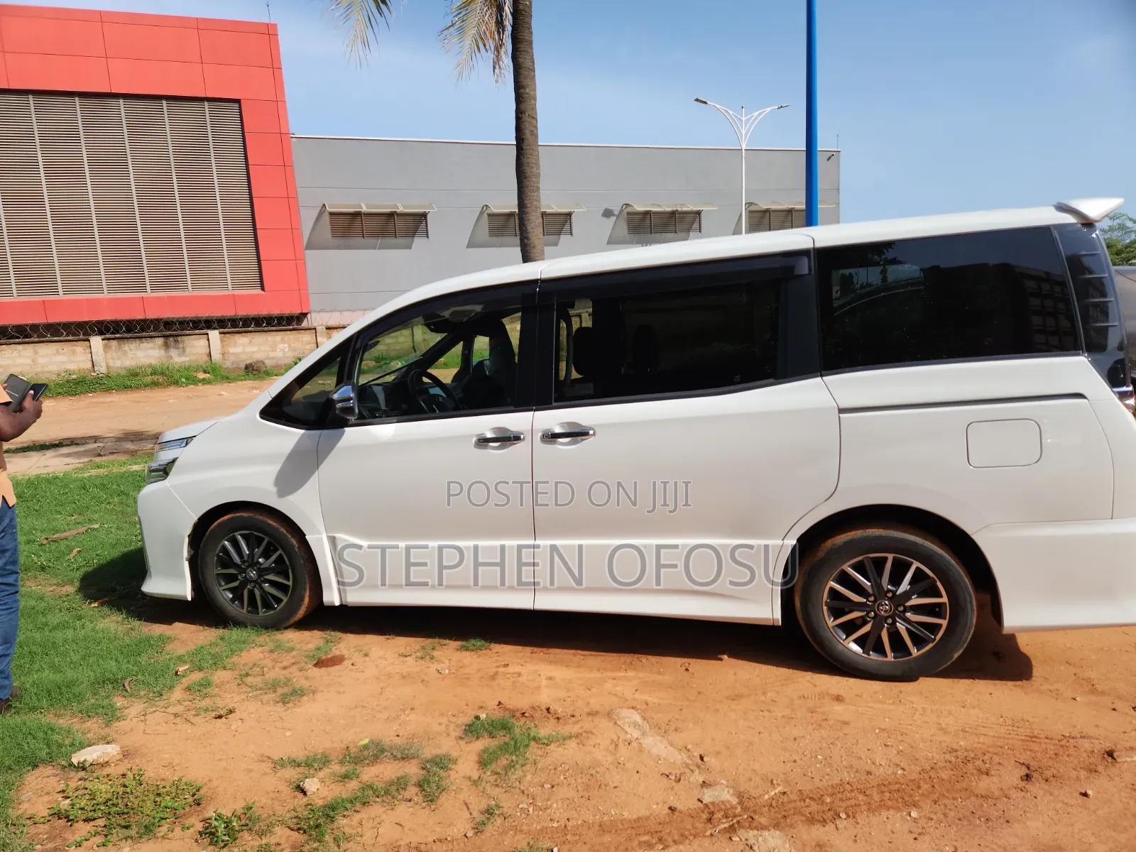 Toyota Voxy 2015 White