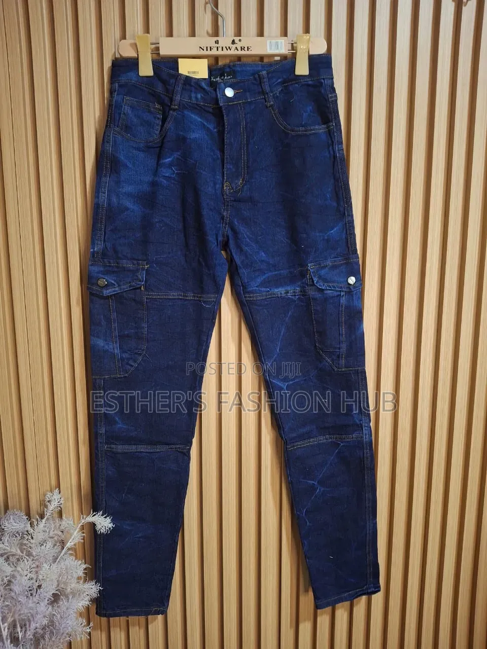 Quality Mens Cargo Jeans (Blue and Army Green)
