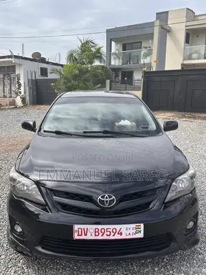 Toyota Corolla S 4dr Sedan (1.8L 4cyl 4A) 2013 Black