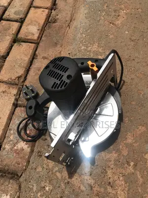 Direct Power Circular Saw 1200w