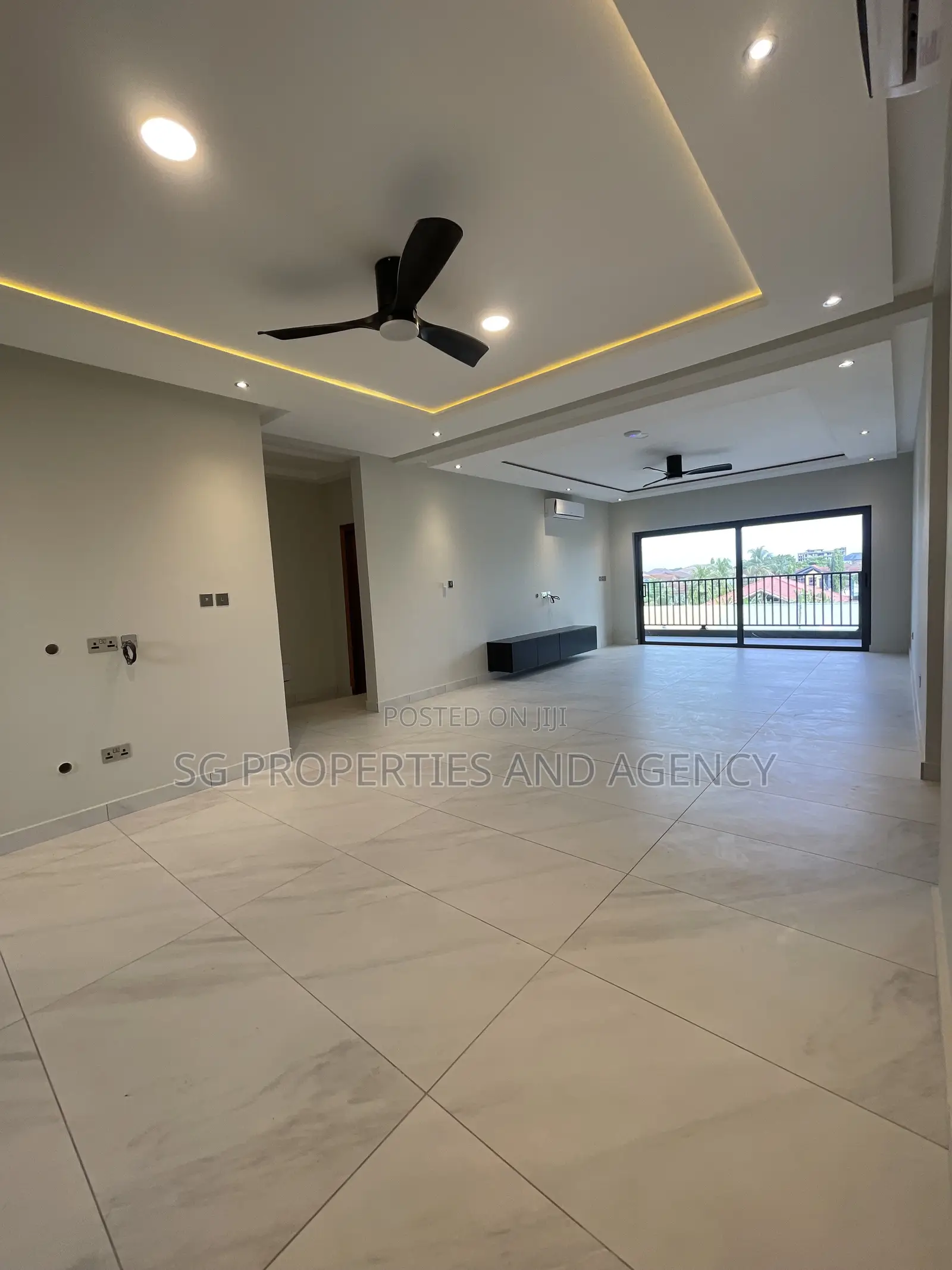 2bdrm Apartment in Batsonaa, Baatsona Total for rent