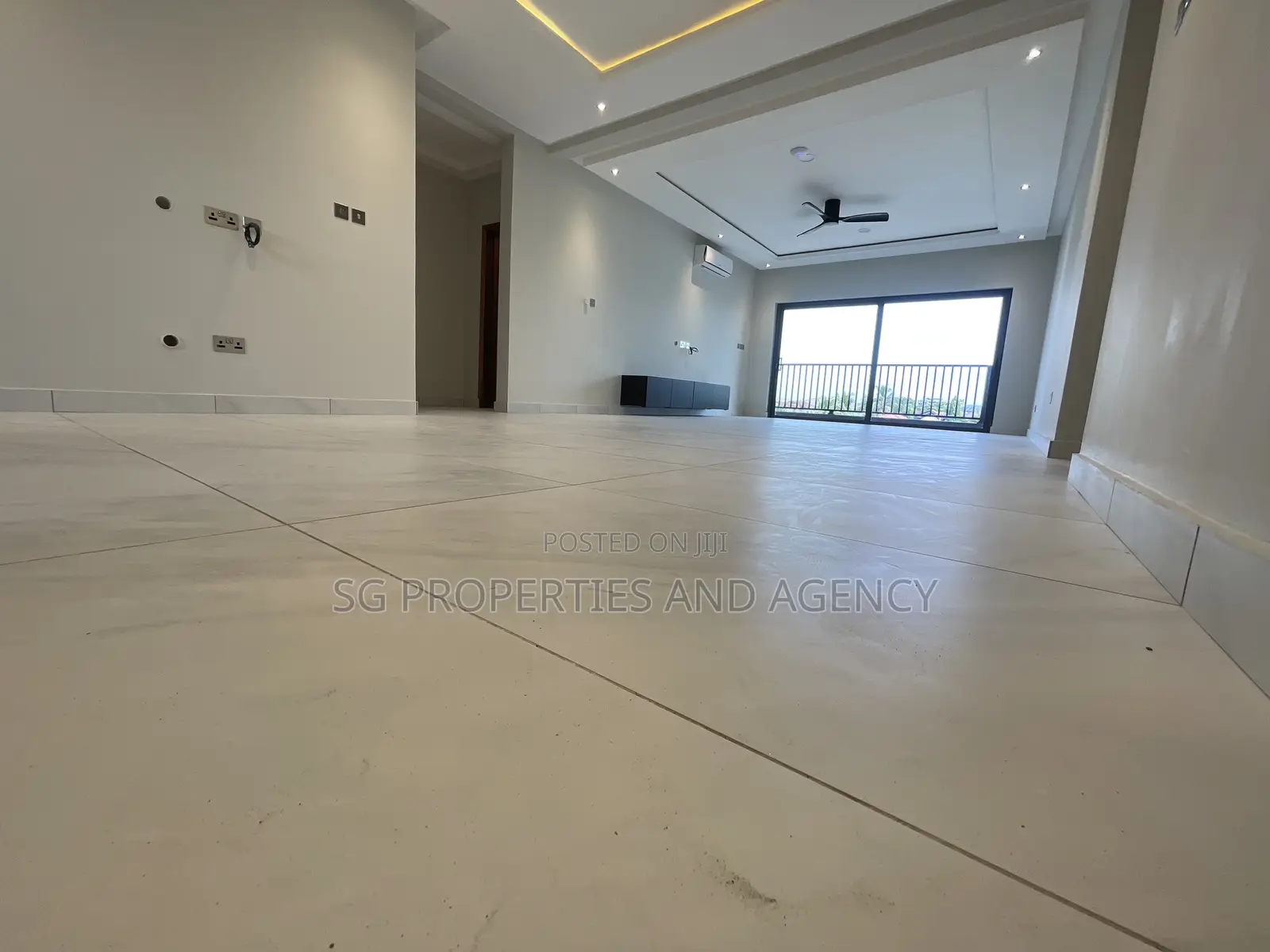 2bdrm Apartment in Batsonaa, Baatsona Total for rent