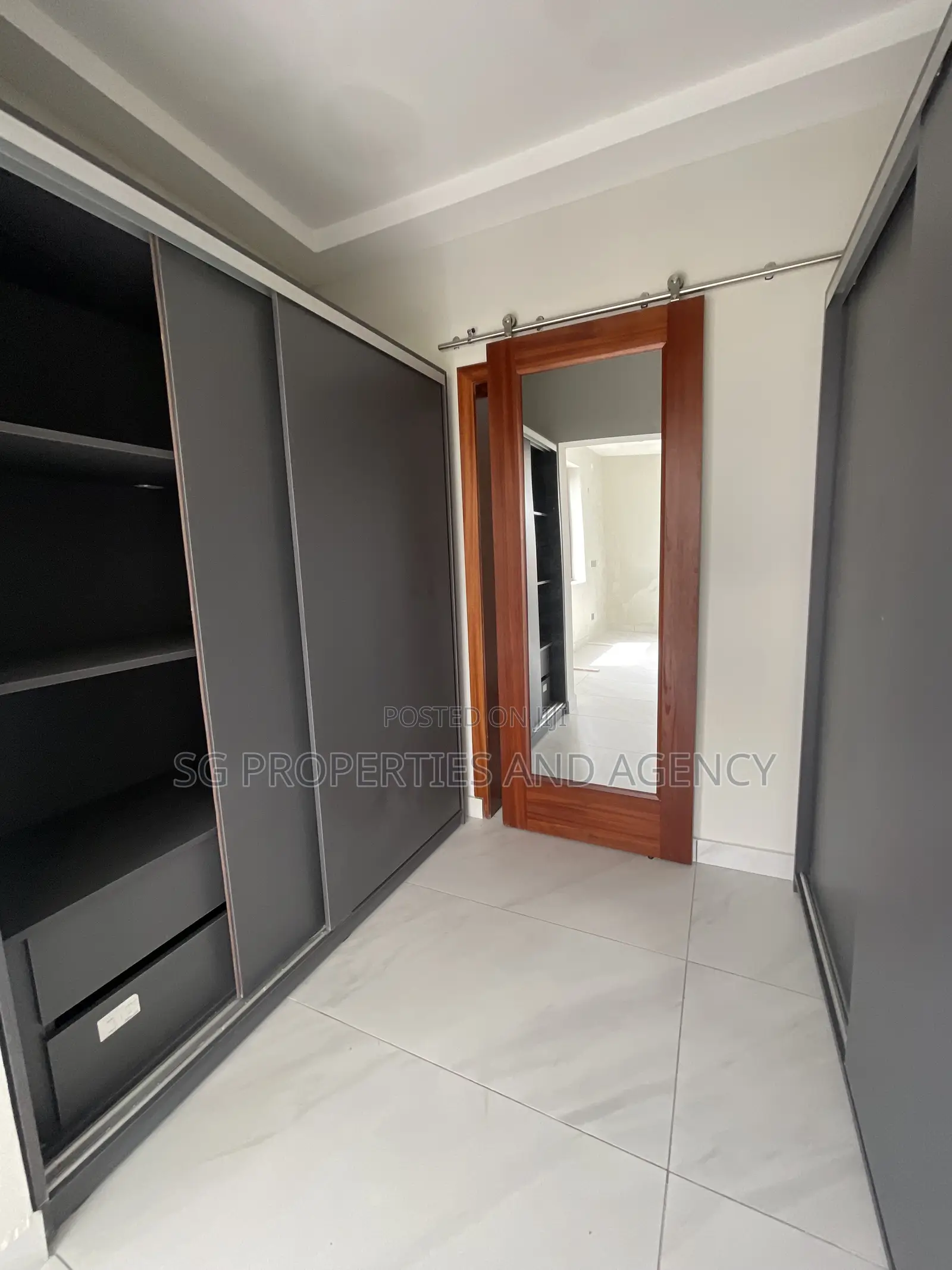 2bdrm Apartment in Batsonaa, Baatsona Total for rent