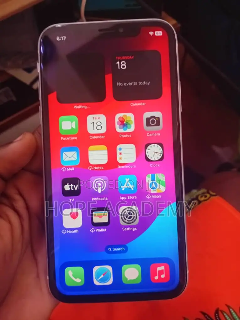 Apple iPhone XR 64 GB White