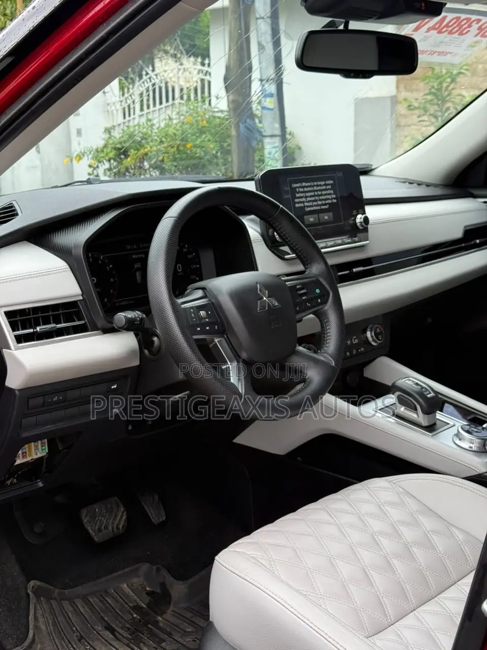 Mitsubishi Outlander SEL 2024 Red