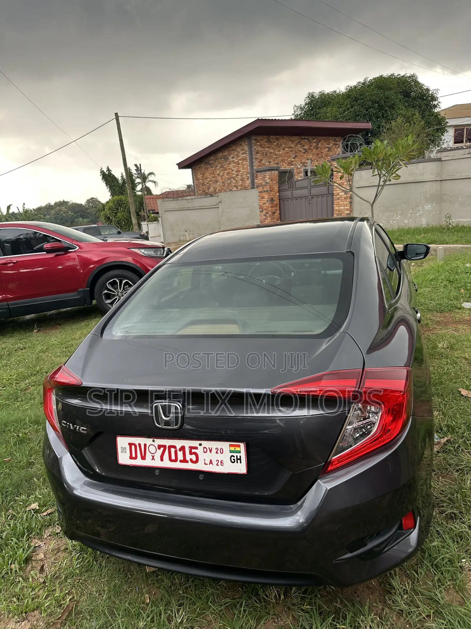 Honda Civic EX 4dr Sedan (2.0L 4cyl) 2017 Gray