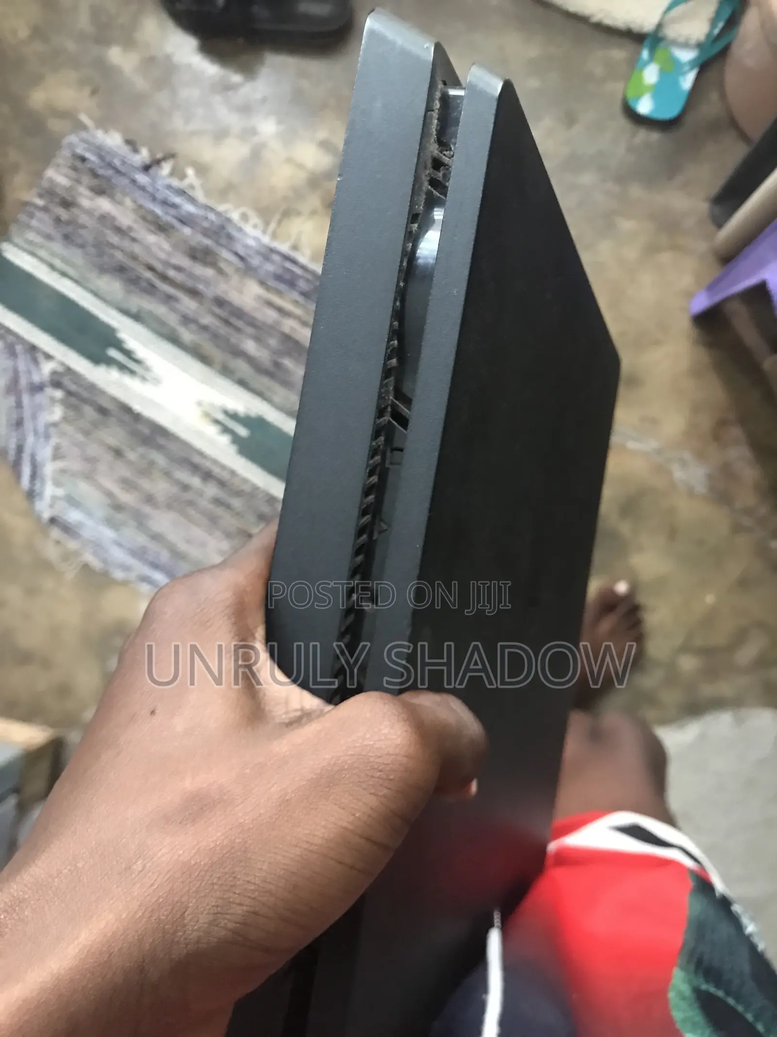 Ps4 Slim With 2 Controllers