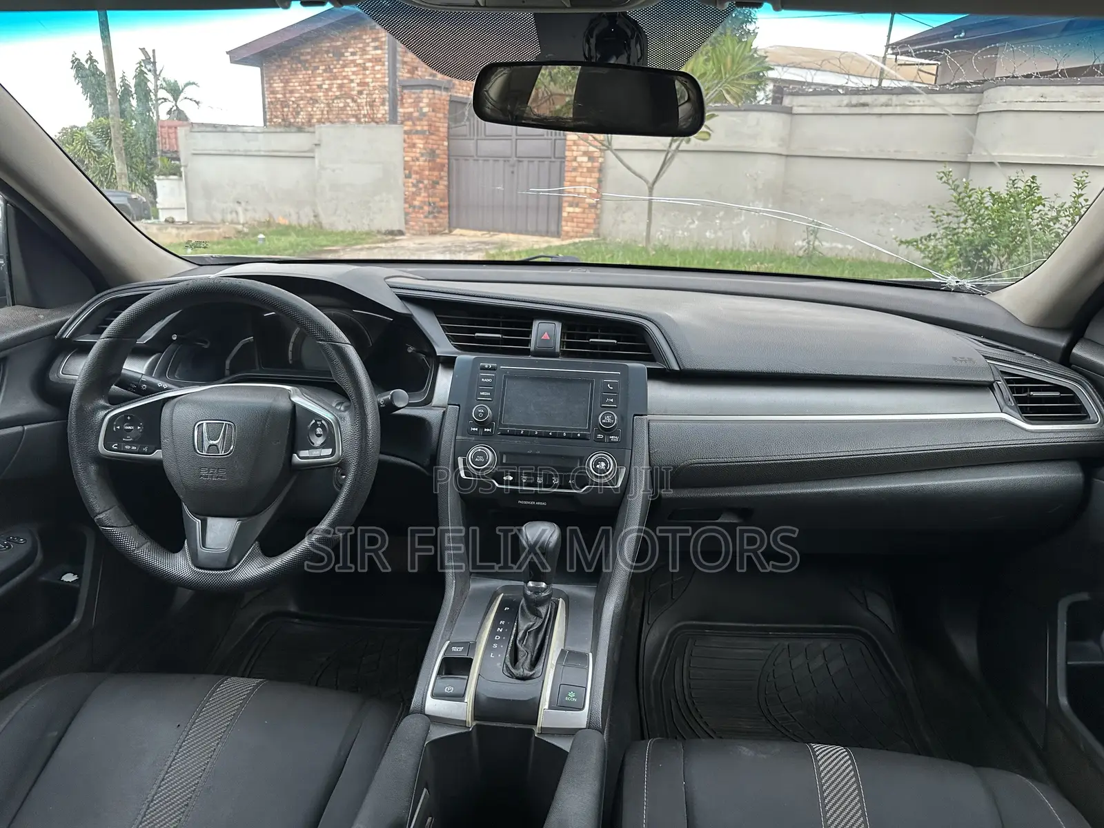 Honda Civic EX 4dr Sedan (2.0L 4cyl) 2017 Gray