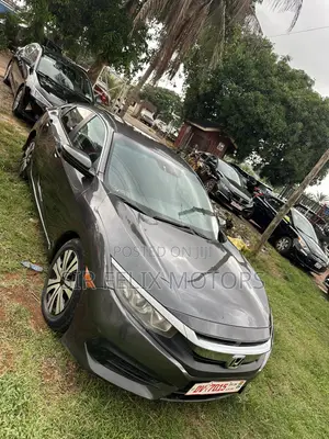 Honda Civic EX 4dr Sedan (2.0L 4cyl) 2017 Gray