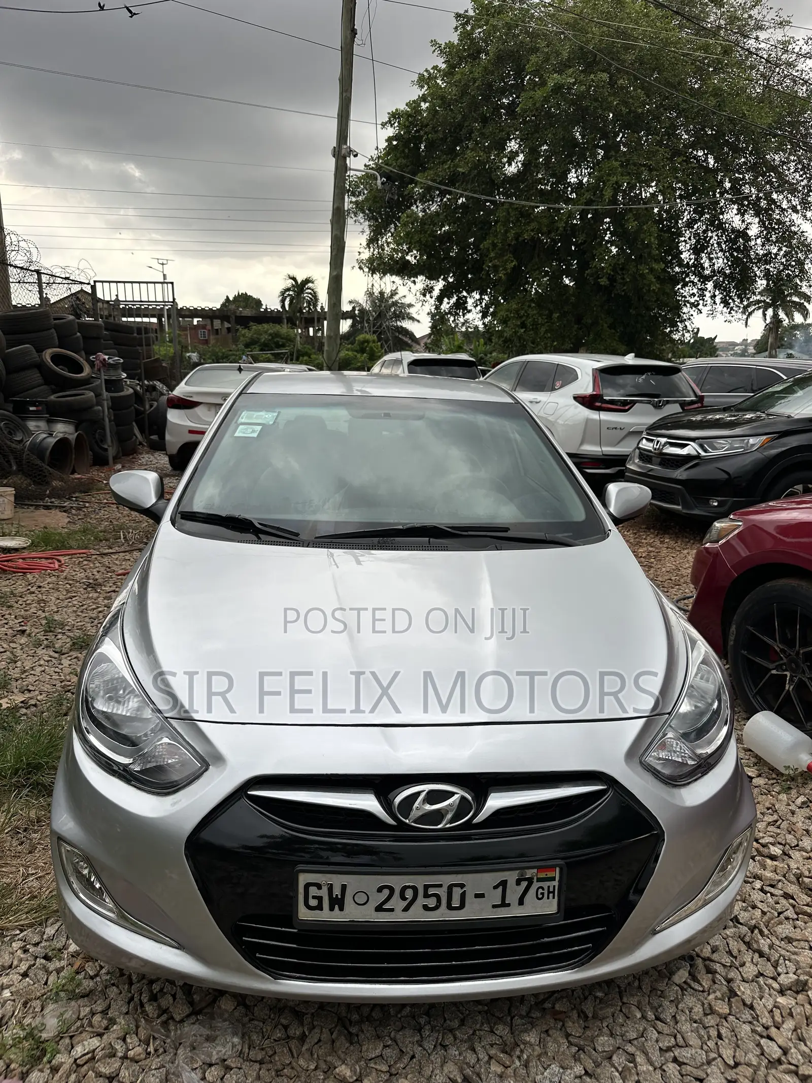 Hyundai Accent SE 2013 Silver