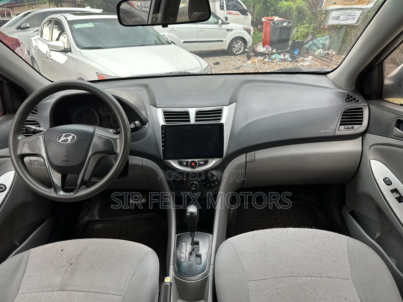 Hyundai Accent SE 2013 Silver