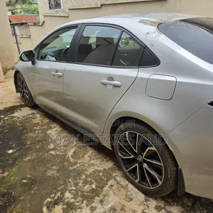 Toyota Corolla 2020 Silver