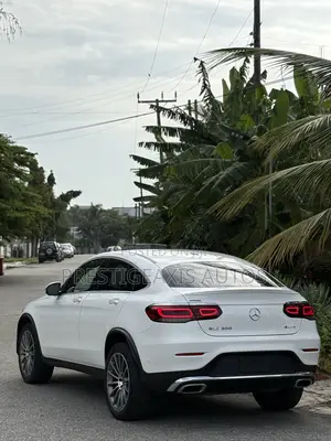Mercedes-Benz GLC-Class 2020 White