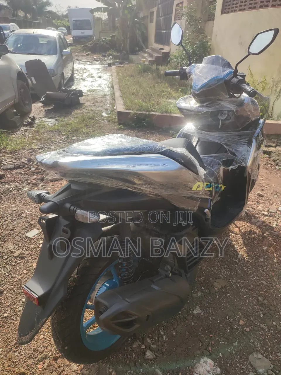 Yamaha 2025 Black