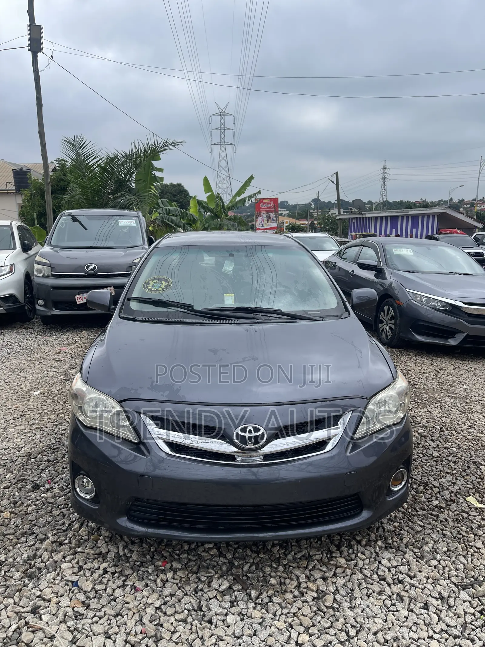Toyota Corolla LE 4dr Sedan (1.8L 4cyl 4A) 2013 Black