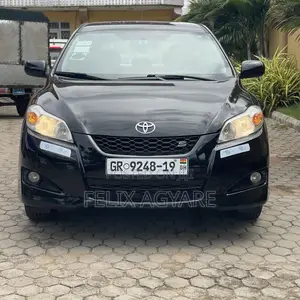 Toyota Matrix S Hatchback AWD (2.4L 4cyl 4A) 2011 Black