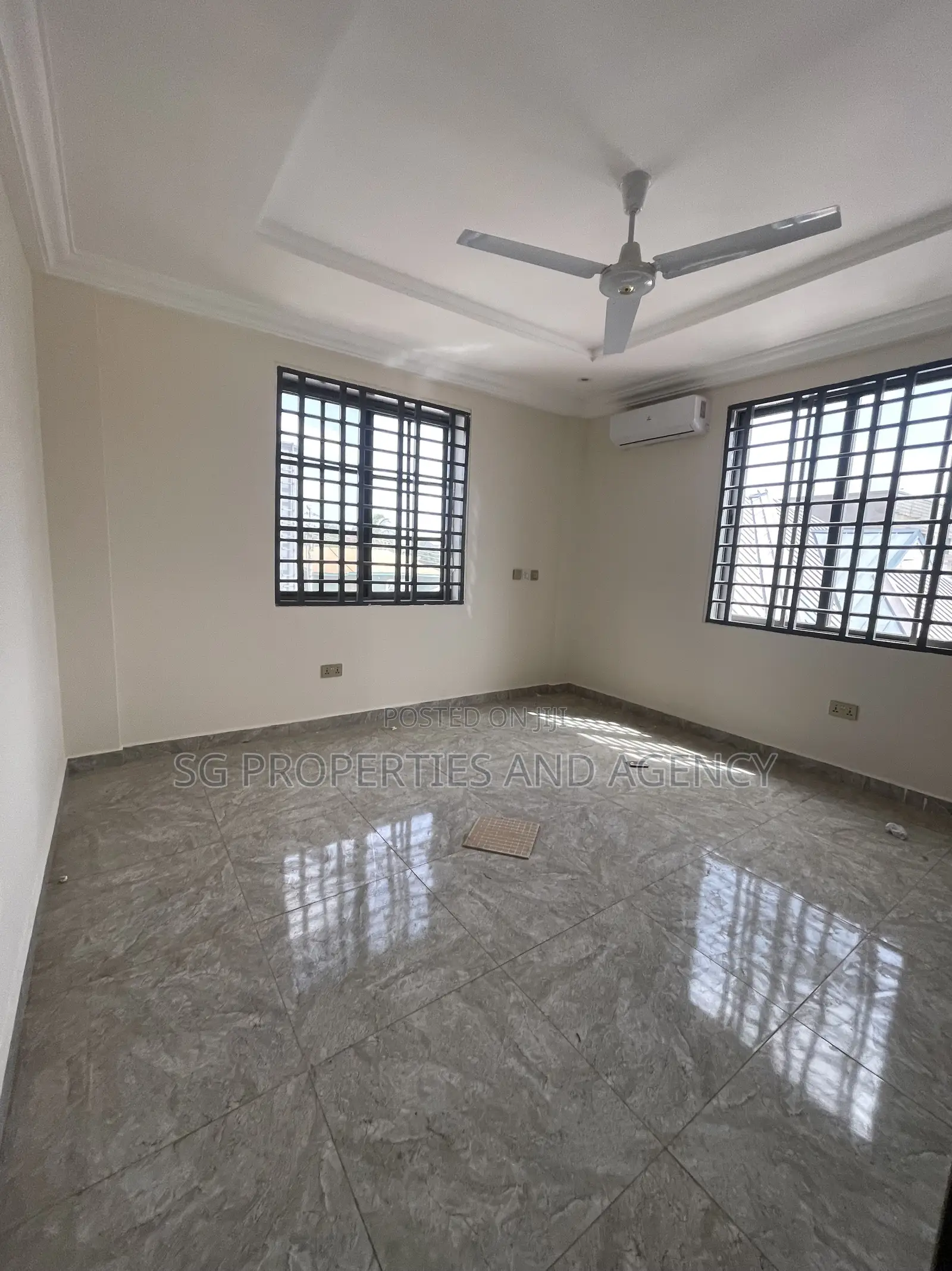 2bdrm Apartment in Klagon, Sakumono for rent