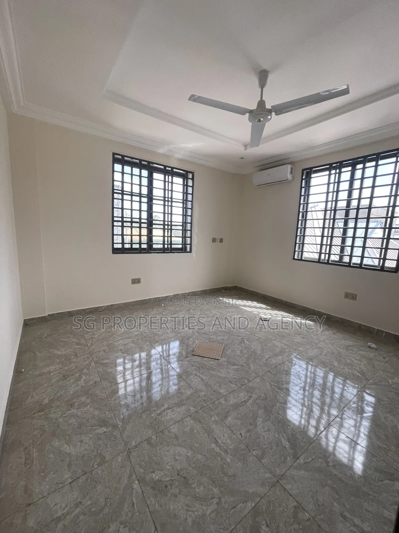 2bdrm Apartment in Klagon, Sakumono for rent