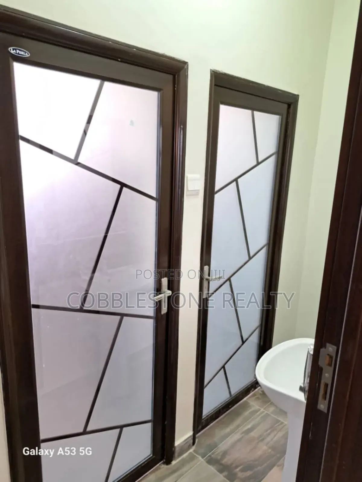 Office Space for Rent in Dzorwulu