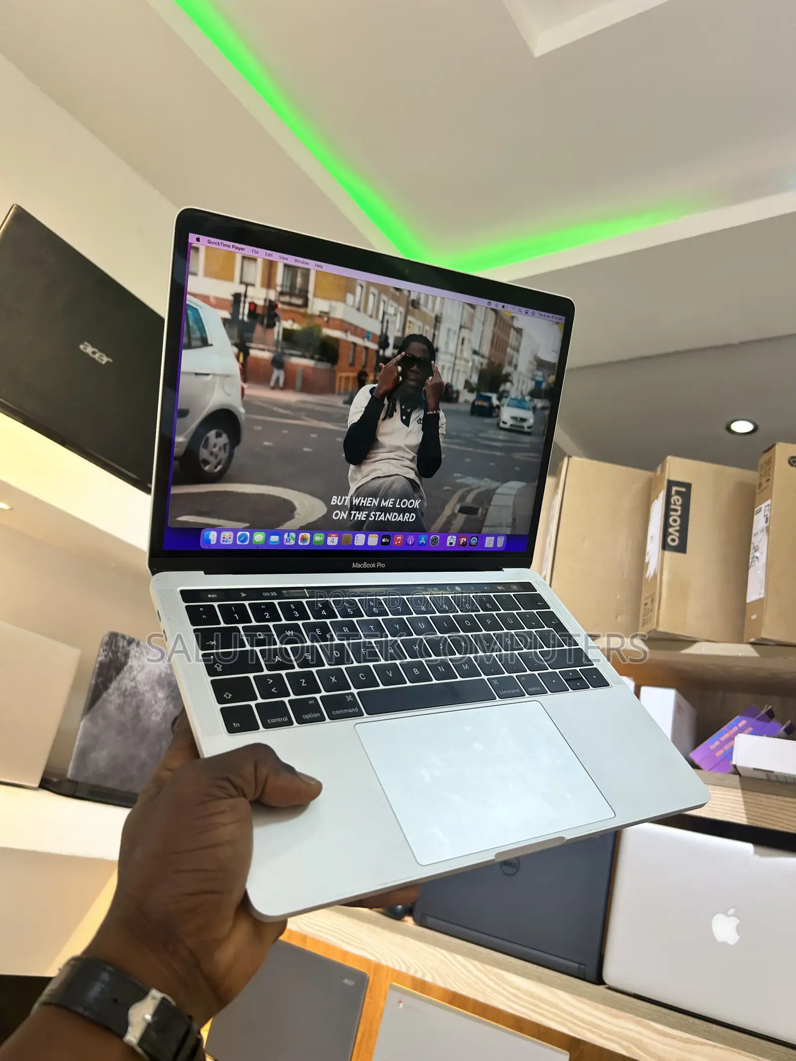 Laptop Apple MacBook Pro 2016 8GB Intel Core i5 SSD 512GB
