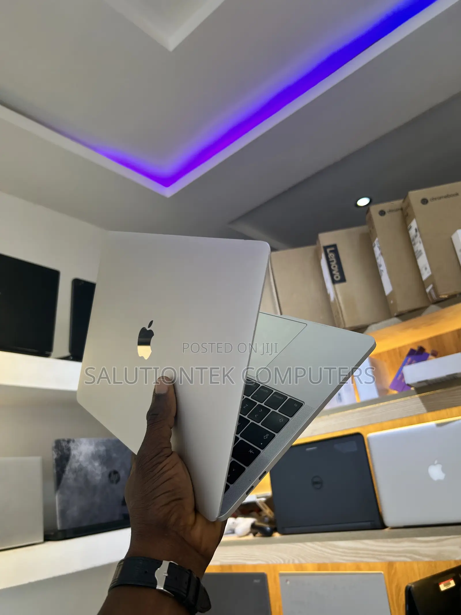 Laptop Apple MacBook Pro 2016 8GB Intel Core i5 SSD 512GB