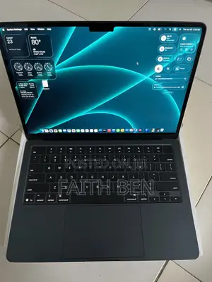 New Laptop Apple MacBook Air 2025 M4 16GB Apple M4 SSHD (Hybrid) 256GB