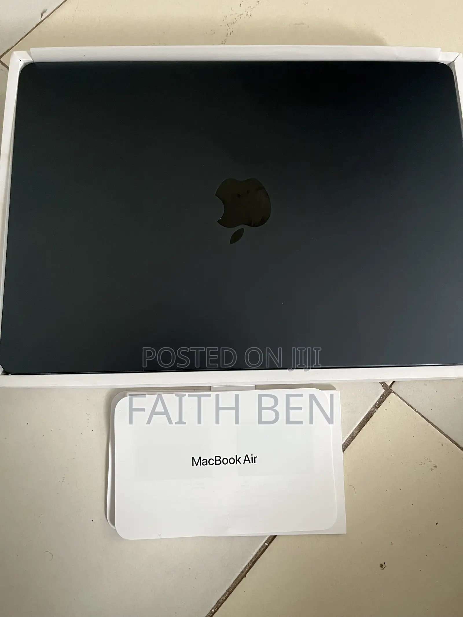 New Laptop Apple MacBook Air 2025 M4 16GB Apple M4 SSHD (Hybrid) 256GB