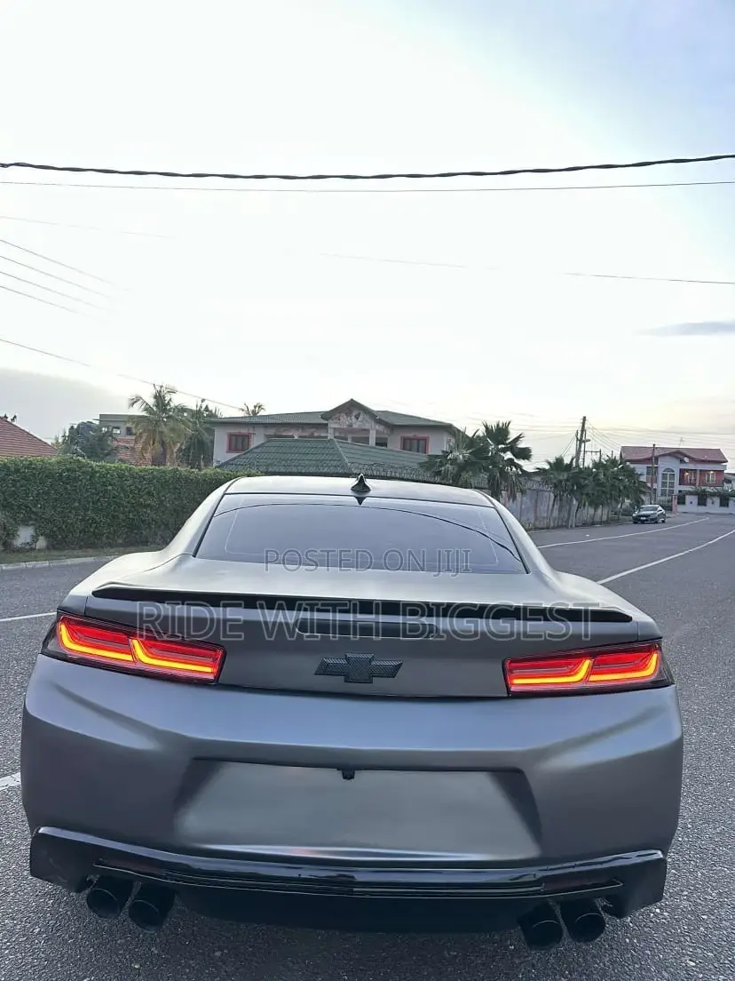Chevrolet Camaro 2018 Gray