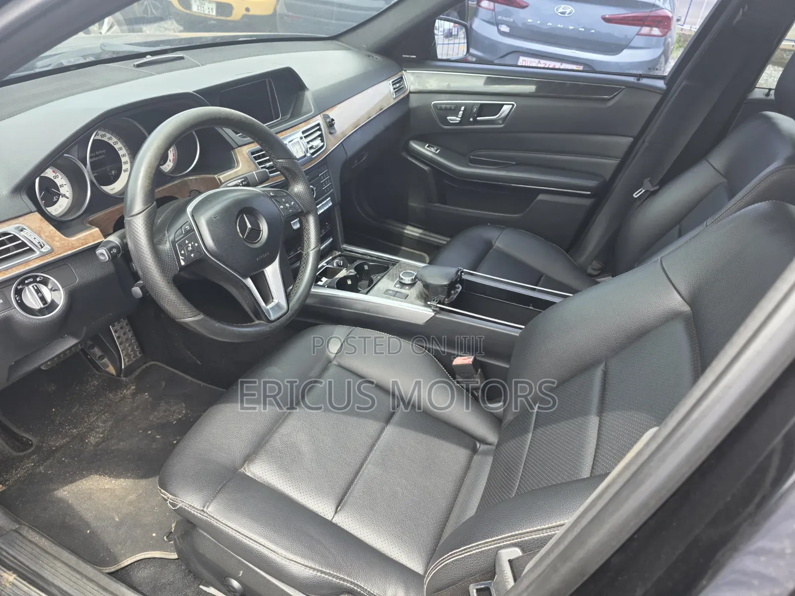 Mercedes-Benz E350 Base 4Matic Sedan AWD (3.5L 6cyl 7A) 2015 Black