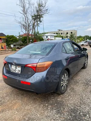 Toyota Corolla 2016 Blue