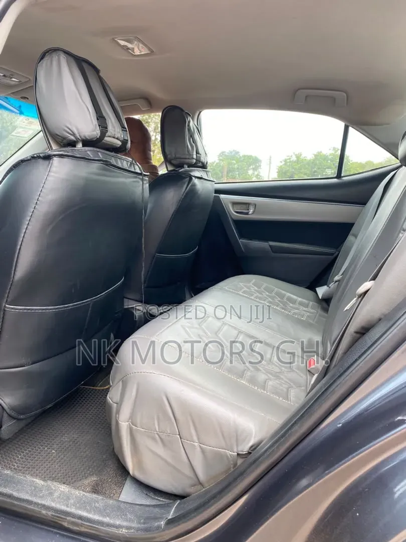 Toyota Corolla 2016 Blue