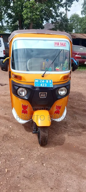 Bajaj RE 2024 Yellow